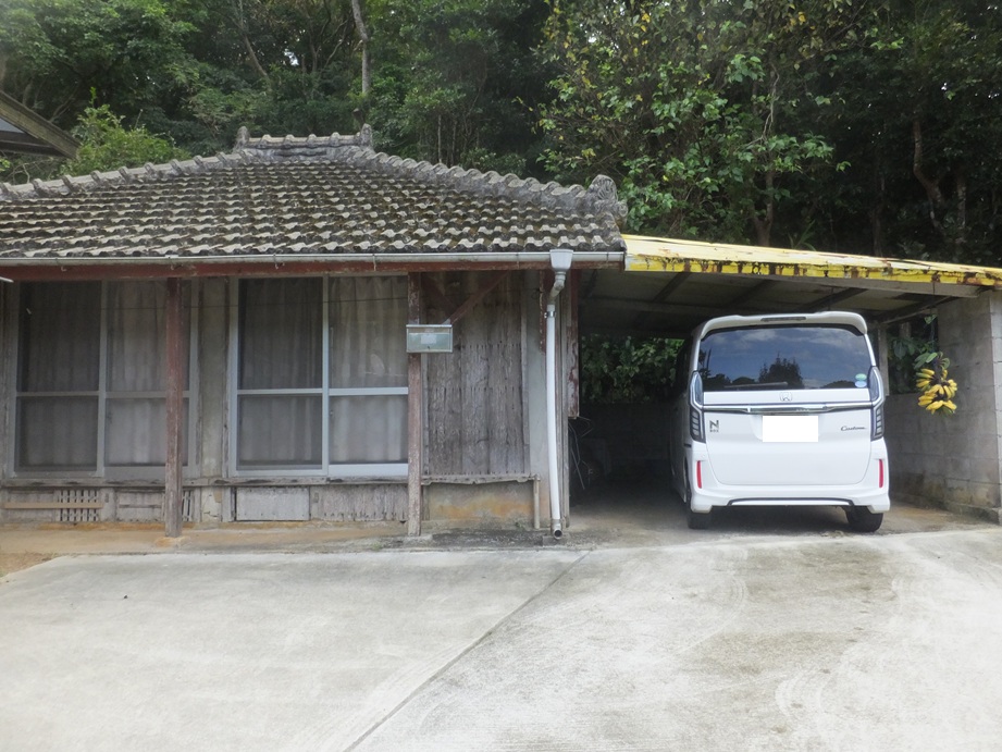 離れ